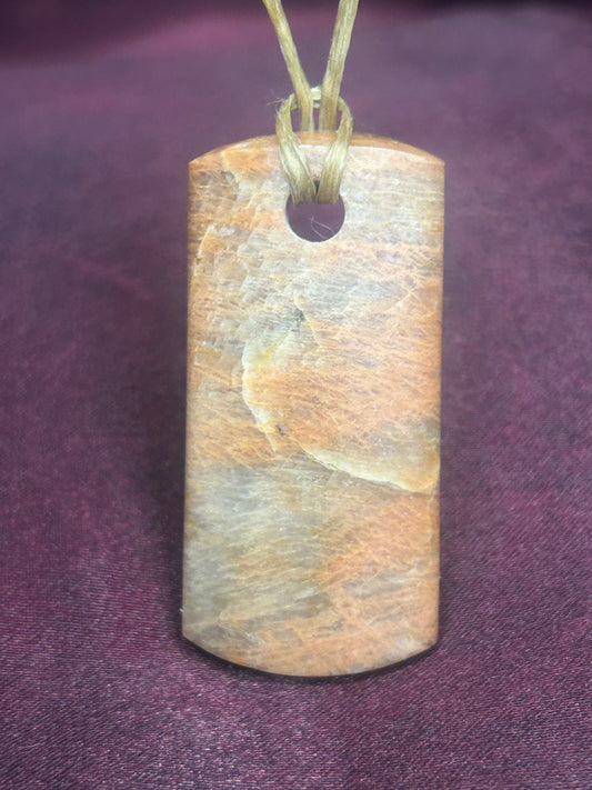 Slab Pendant Peach Moonstone